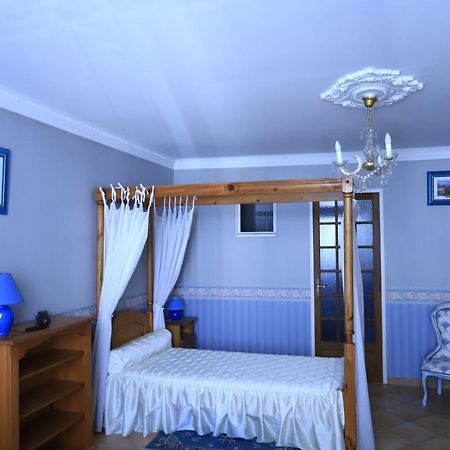 Le Baldaquin Bed and Breakfast Moustiers-Sainte-Marie Exteriör bild