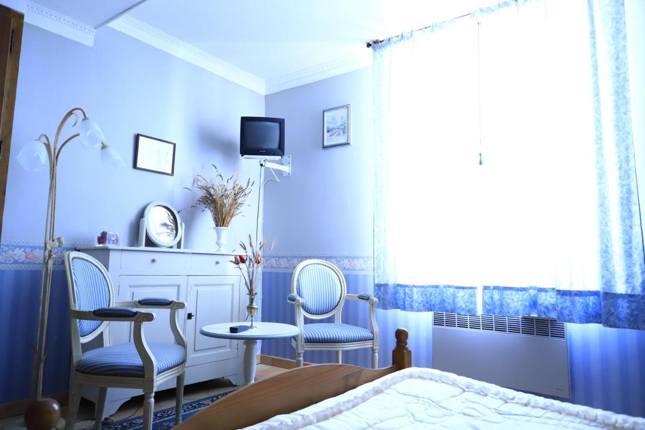 Le Baldaquin Bed and Breakfast Moustiers-Sainte-Marie Exteriör bild